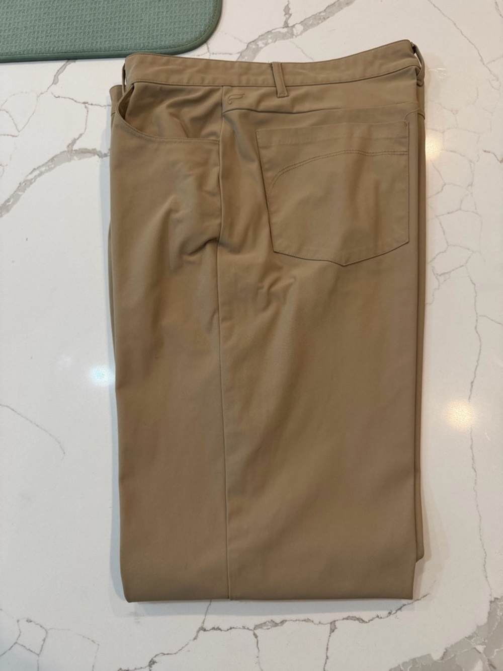 Fabletics - The Don 5-Pocket Pant (Classic Fit)